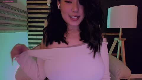 Lo online show from February 2025 06:15:02 PM