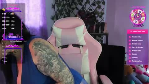 Kim  online show from March 2025 05:35:02 PM