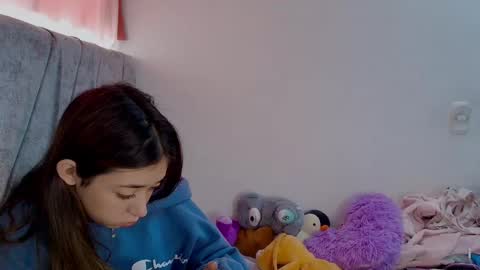 kimm online show from October 2025 03:57:02 PM