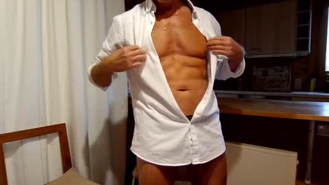 Snapshot of kimonoblues chatting on December 2024 02:30:02 PM kimonoblues online show from December 2024 02:30:02 PM