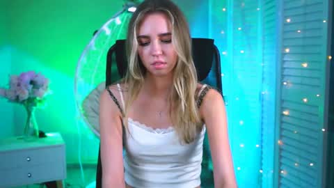kimporins online show from May 2026 01:18:02 PM