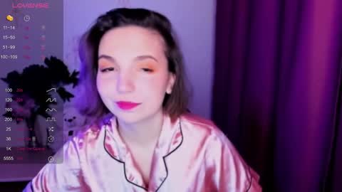 Hazel online show from November 2025 09:20:02 AM