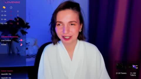 Hazel online show from December 2025 06:34:01 PM