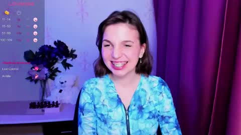 Hazel online show from February 2026 09:08:02 PM