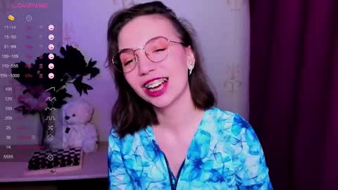 Hazel online show from March 2026 11:52:01 PM