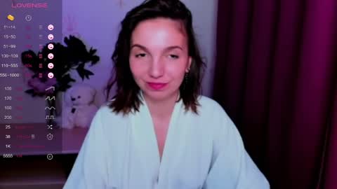 Hazel online show from May 2026 08:52:02 AM