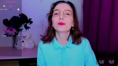 Hazel online show from May 2026 10:28:02 PM
