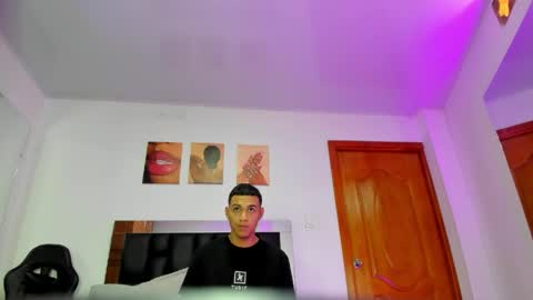 king_ares1 online show from May 2026 04:02:01 PM
