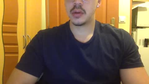 Snapshot of king_cobr chatting on March 2025 08:50:02 PM king_cobr online show from March 2025 08:50:02 PM