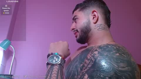 Angel Falconer online show from May 2026 03:01:02 AM