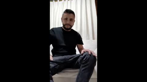 king_latino_ online show from April 2026 06:03:01 AM