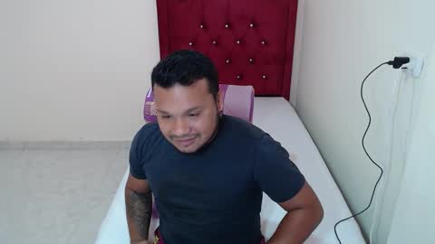 Snapshot of king_leo3 chatting on January 2026 12:55:01 PM King LEO online show from January 2026 12:55:01 PM