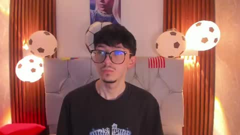 King  online show from July 2026 11:58:02 AM