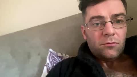 Snapshot of king_o107 chatting on March 2026 08:20:02 AM king_o107 online show from March 2026 08:20:02 AM