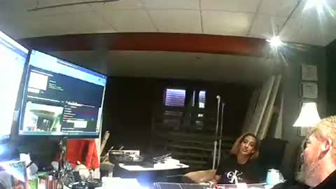 Snapshot of kingandqueenjanky chatting on November 2025 07:12:01 PM Janky online show from November 2025 07:12:01 PM