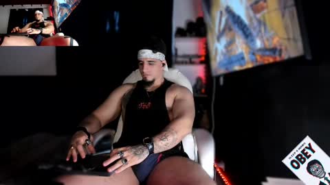 King Bear online show from February 2025 01:31:02 AM