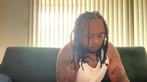 Snapshot of kingdabiggest chatting on September 2025 06:02:01 PM KingDaBiggest online show from September 2025 06:02:01 PM