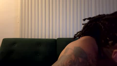 Snapshot of kingdabiggest chatting on October 2025 06:19:01 AM KingDaBiggest online show from October 2025 06:19:01 AM