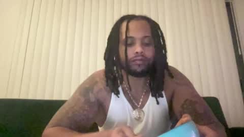 Snapshot of kingdabiggest chatting on November 2025 05:40:01 AM KingDaBiggest online show from November 2025 05:40:01 AM