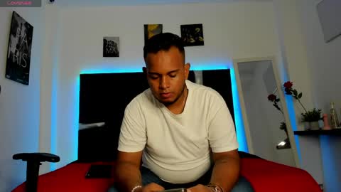 kingg_jay online show from May 2026 11:37:01 AM