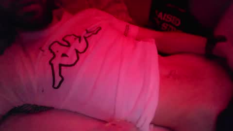 Snapshot of kingkarlos_ chatting on February 2026 07:45:02 PM KingKarlos online show from February 2026 07:45:02 PM