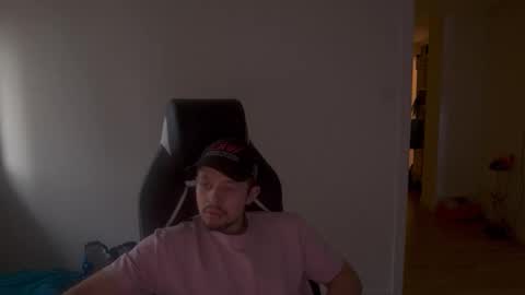 kingkong47971853 online show from November 2025 02:48:02 PM