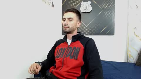 KING  online show from February 2026 03:05:02 AM