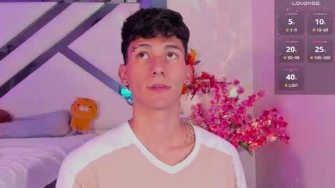  A L E X  online show from January 2025 10:34:02 AM