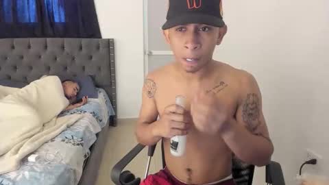 DOMINANT ALPHA KINGS online show from October 2025 08:13:02 PM