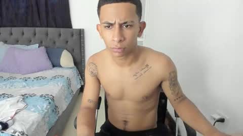 DOMINANT ALPHA KINGS online show from November 2025 08:33:02 PM