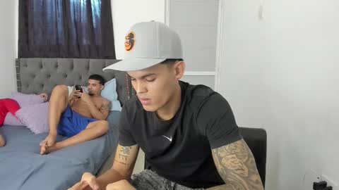 DOMINANT ALPHA KINGS online show from December 2025 07:53:02 PM