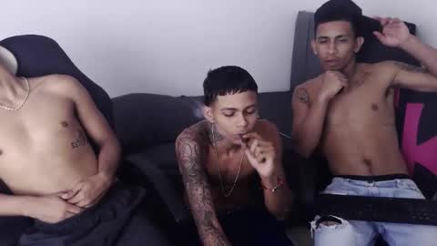 DOMINANT ALPHA KINGS online show from May 2026 05:49:01 AM