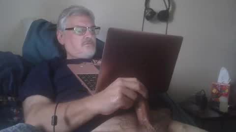 kingtongue10 online show from February 2026 10:05:02 PM