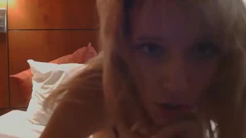 Kinky K80 online show from January 2026 12:54:02 PM