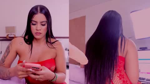 Kylie  online show from September 2025 03:28:01 AM