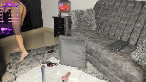 Snapshot of kinky_polar chatting on December 2024 01:52:02 AM Polar online show from December 2024 01:52:02 AM