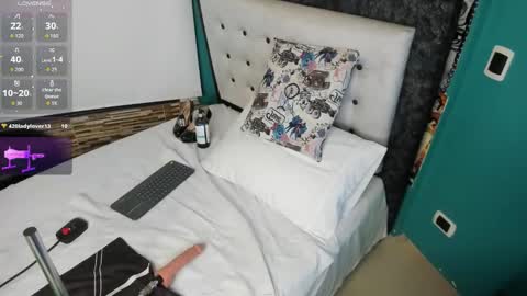 Snapshot of kinky_polar chatting on January 2026 04:17:01 AM Polar online show from January 2026 04:17:01 AM