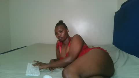 Snapshot of kinky_roey chatting on March 2025 05:35:02 PM kinky_roey online show from March 2025 05:35:02 PM