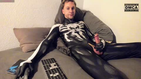 kinky_spidey online show from December 2024 01:10:01 AM