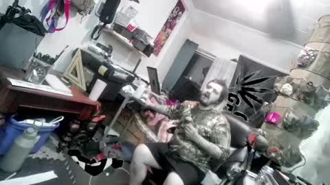 Snapshot of kinkybiguy14 chatting on December 2025 10:42:01 AM Kinky Cassie online show from December 2025 10:42:01 AM