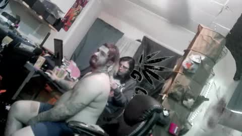 Snapshot of kinkybiguy14 chatting on December 2025 07:59:01 AM Kinky Cassie online show from December 2025 07:59:01 AM