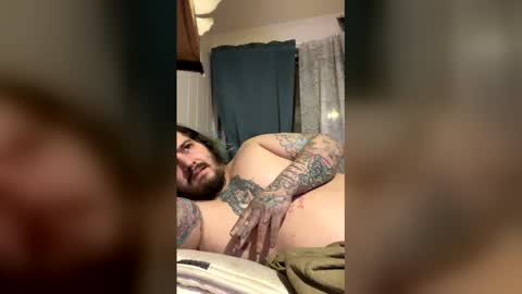 Snapshot of kinkybiguy14 chatting on January 2026 10:52:02 AM Kinky Cassie online show from January 2026 10:52:02 AM