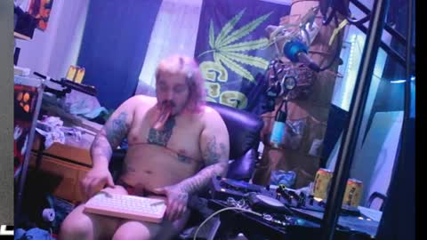 Kinky Cassie online show from April 2026 11:19:01 AM