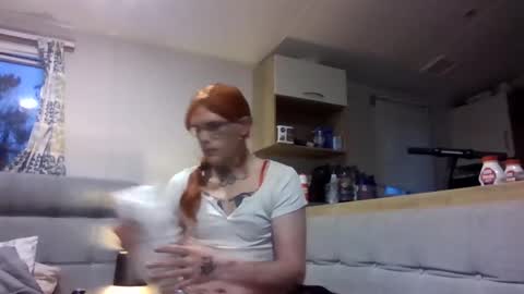 kinkycouple online show from February 2026 05:45:02 PM