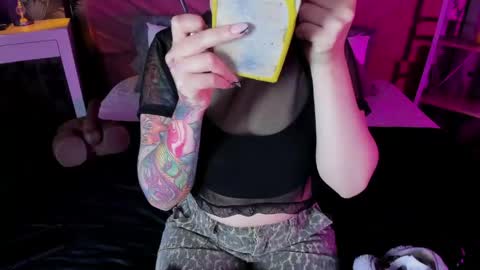  Sara  online show from March 2026 11:20:01 PM