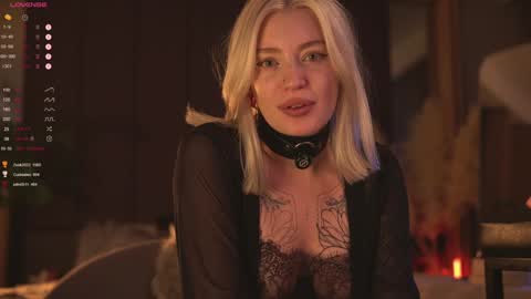 kinkylina_ online show from December 2024 05:59:01 PM