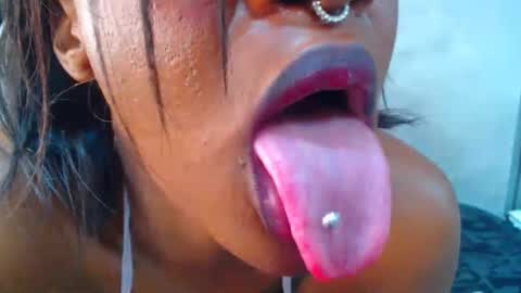 kinkynaghty online show from June 2026 10:08:01 AM