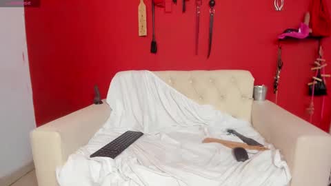 Snapshot of kiomi_san chatting on February 2025 11:33:02 PM kiomi_san online show from February 2025 11:33:02 PM