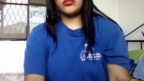 Snapshot of kion_and_valu chatting on September 2025 08:58:02 PM kion_and_valu online show from September 2025 08:58:02 PM