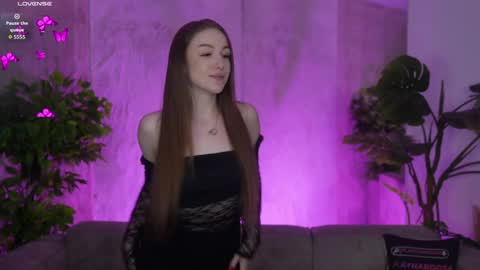 Sweet girls online show from April 2026 06:55:01 PM